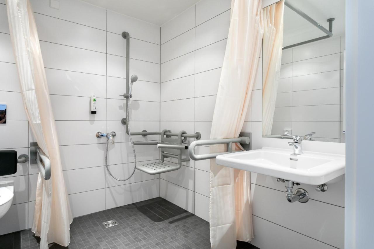 Hotel Kern Garni Walddorf  エクステリア 写真