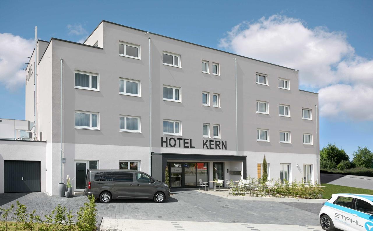 Hotel Kern Garni Walddorf  エクステリア 写真